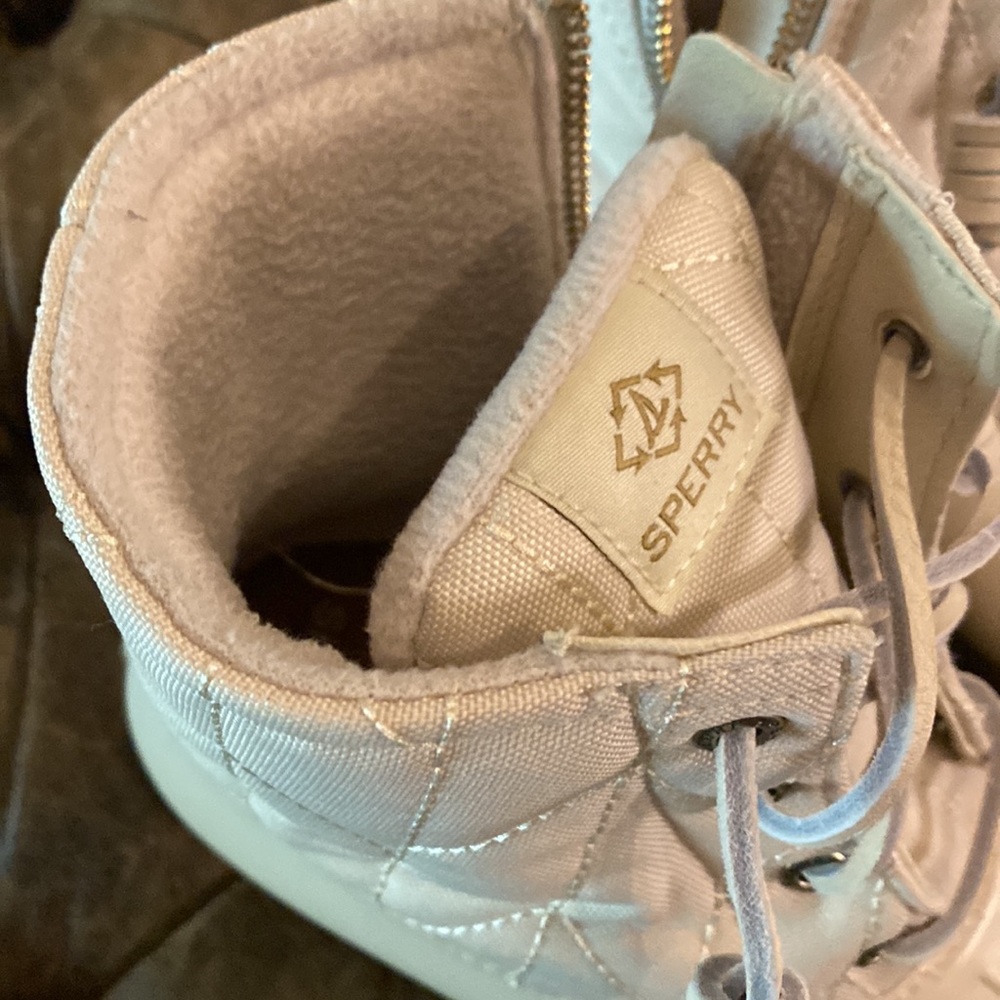 Sperry boots - Picture 3 of 5